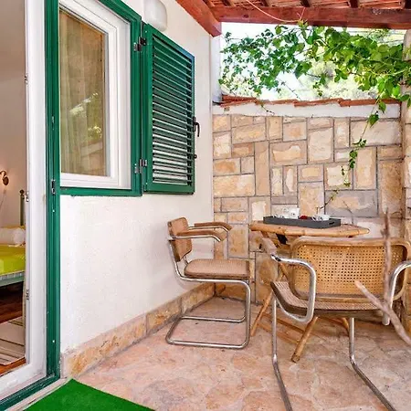 Nada Apartment *